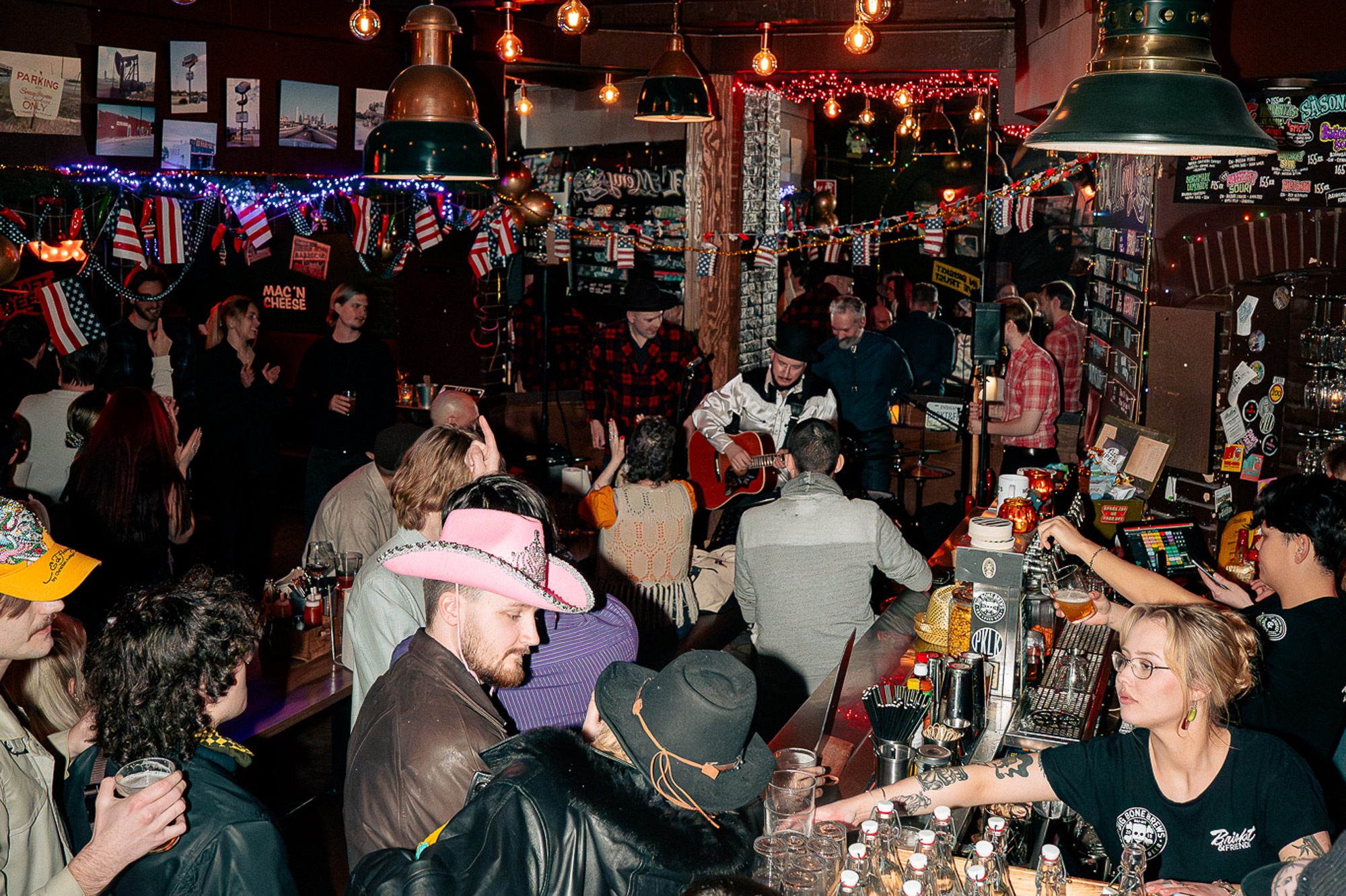 Brisket & Friends bar